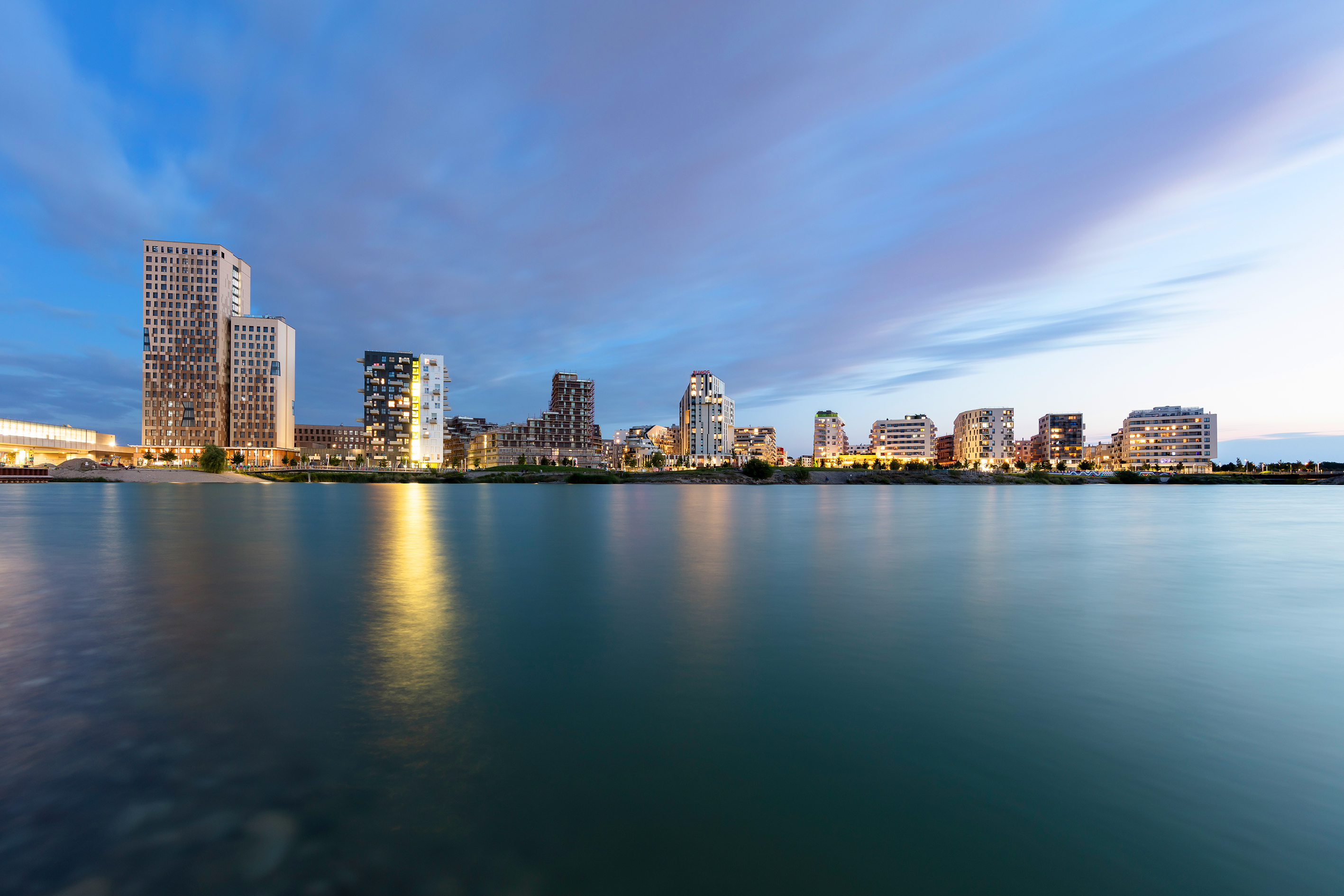 Skyline of Seestadt Aspern by day from the year 2020